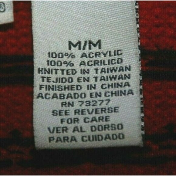 Croft & Barrow Red Nordic Fair Isle Sweater Size M Granny Core Metal Clasp Soft - Picture 10 of 10